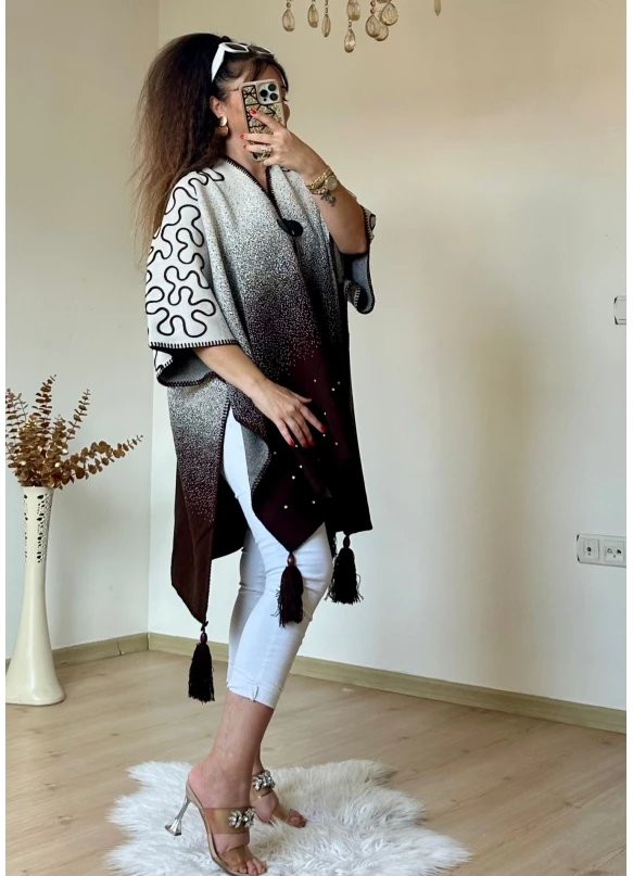 Kahve Taşlı Panço