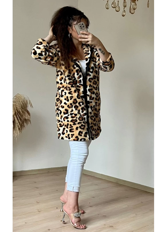 Kapuşonlu Leopar Peluş Hırka