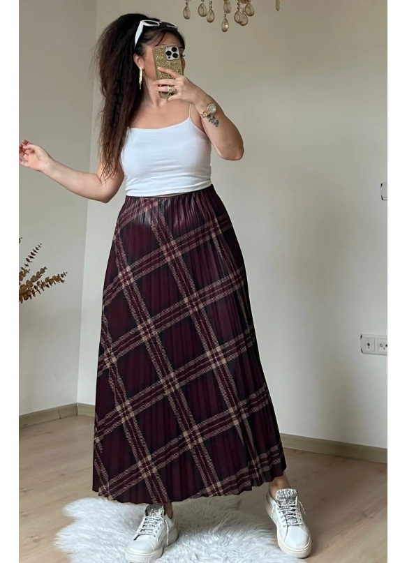 Kare Desen Pileli Bordo Etek
