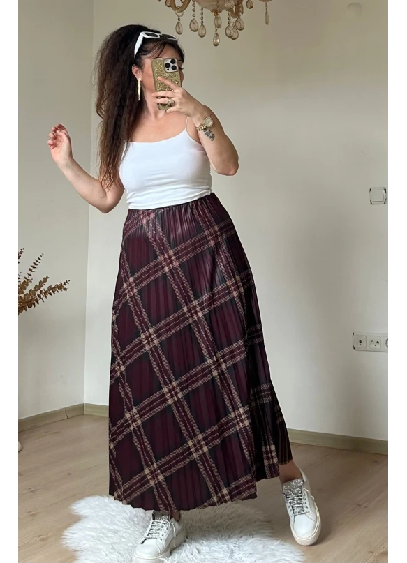 Kare Desen Pileli Bordo Etek