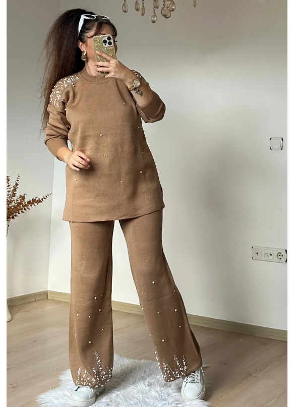Omuz Ve Paça İncili Taşlı Takım Bej