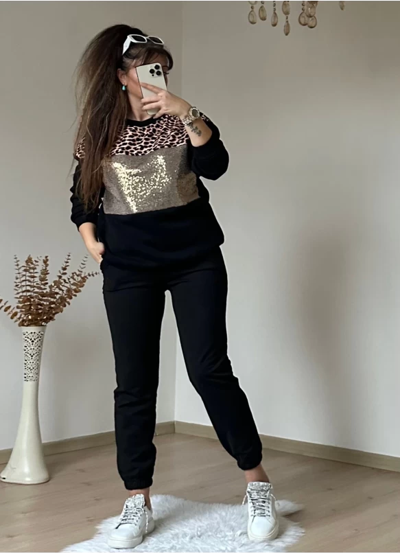 Pul Detaylı Leopar Takım Siyah