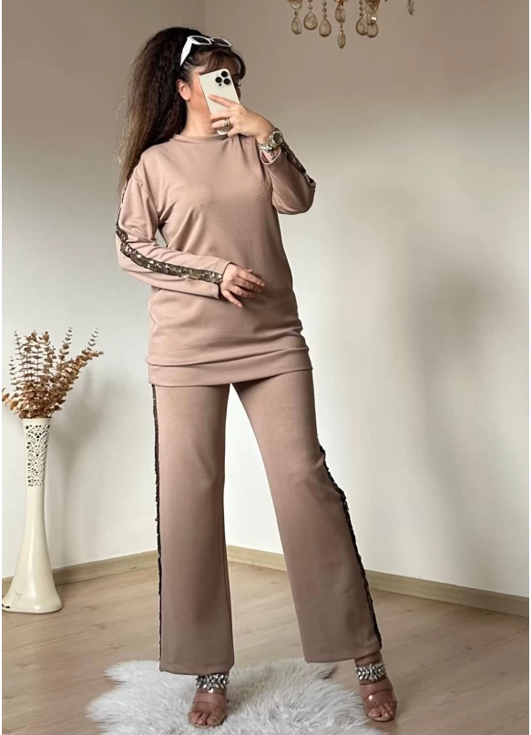 Pul Payet Şerıtlı Takım Bej