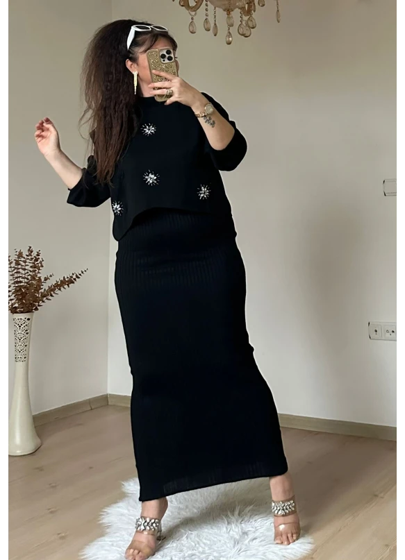 Taşlı Elbıse Bluz Triko Takım