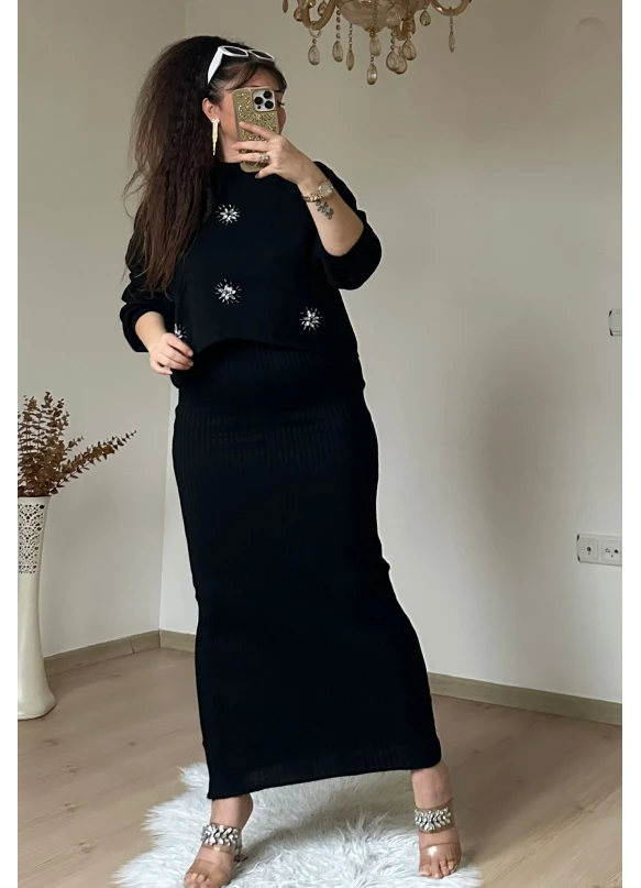 Taşlı Elbıse Bluz Triko Takım