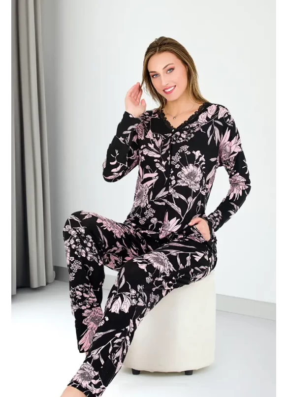 Uzun Kol Onü Düğmeli  Pembe Çiçekli Bayan Pijama Takımı