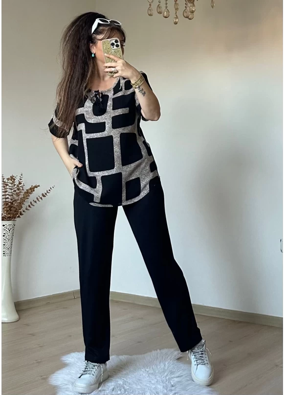 Yaka Bağlamalı Geometrik Desen Takım