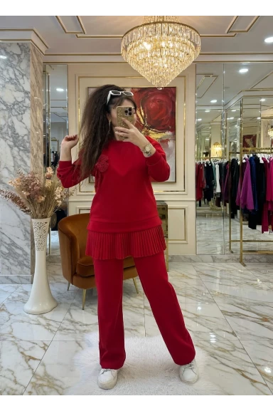 Eteği Pileli Çiçek Takım Kırmızı