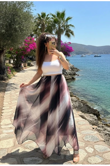 Eteği Çapraz Beyaz Desen Şifon Etek