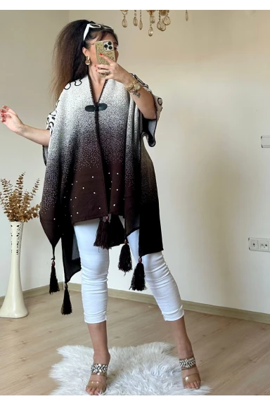 Kahve Taşlı Panço