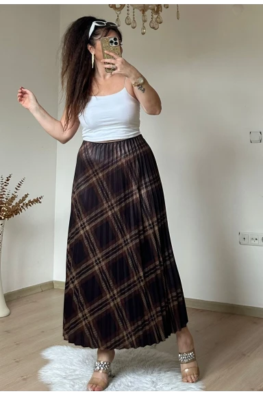 Kare Desen Pileli Kahve Etek