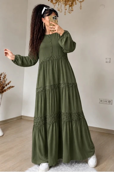 Manolya Desen Dantel Detaylı Elbise Haki