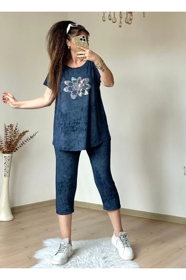 Ön Çiçek Taşlı Kapri Takım Lacivert
