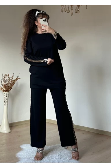 Pul Payet Şerıtlı Takım Siyah
