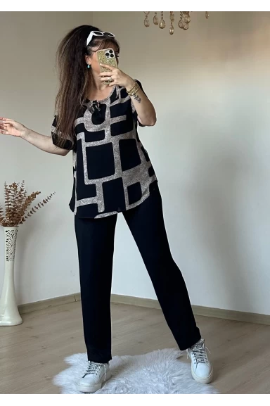 Yaka Bağlamalı Geometrik Desen Takım