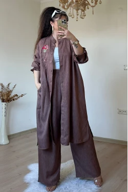 Yaka Nakış İşlemeli Takım Kahve