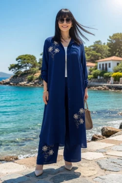 Papatya Nakışlı Takım Lacivert