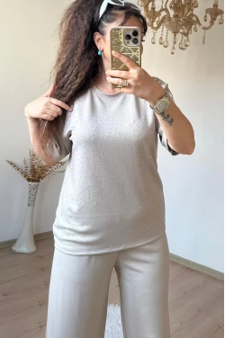 Bol Paça Taşlı Takım Bej