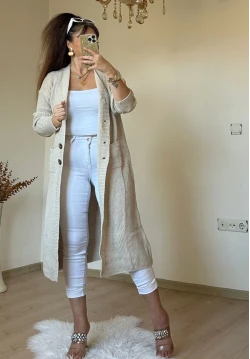 Düğmeli Uzun Hırka Bej