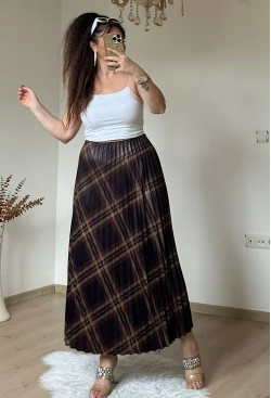 Kare Desen Pileli Kahve Etek