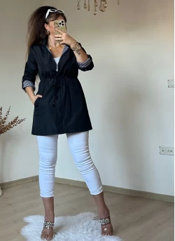 Kısa Çizgili Trençkot Siyah