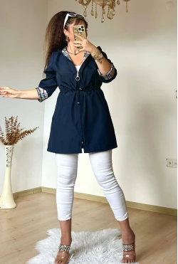 Kısa Kare Desen Trençkot Lacivert