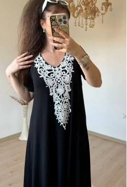 Kısa Kol Yaka Fistolu Elbıse