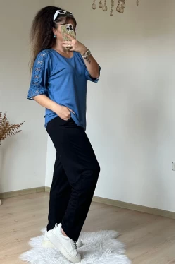 Kolları Dantel Detaylı Takım Mavi
