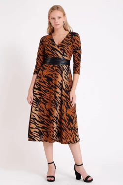 Kruvaze Yaka  Kahve Zebra Desenli Elbise