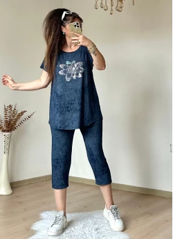 Ön Çiçek Taşlı Kapri Takım Lacivert