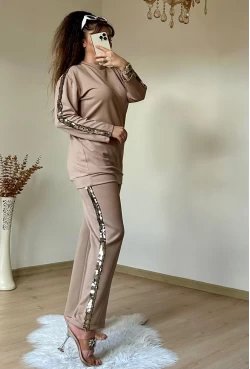 Pul Payet Şerıtlı Takım Bej