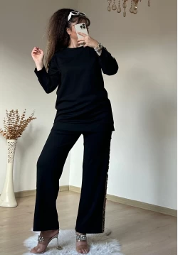 Pul Payet Şerıtlı Takım Siyah