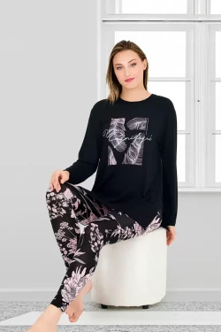 Uzun Kol Pembe Çiçekli Bayan Pijama Takımı