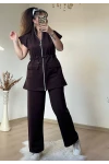 Dik Yaka Fermuarlı Yelekli Takım Kahve