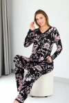 Uzun Kol Onü Düğmeli  Pembe Çiçekli Bayan Pijama Takımı