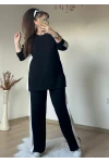 Yan Beyaz Şerıtlı Takım Siyah
