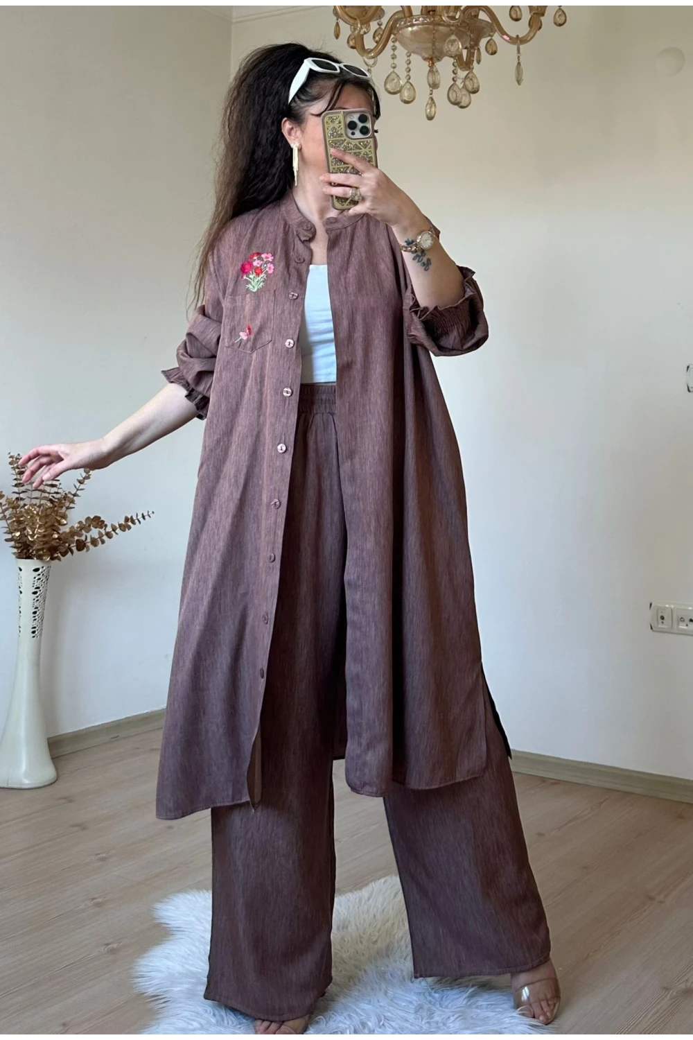 Yaka Nakış İşlemeli Takım Kahve