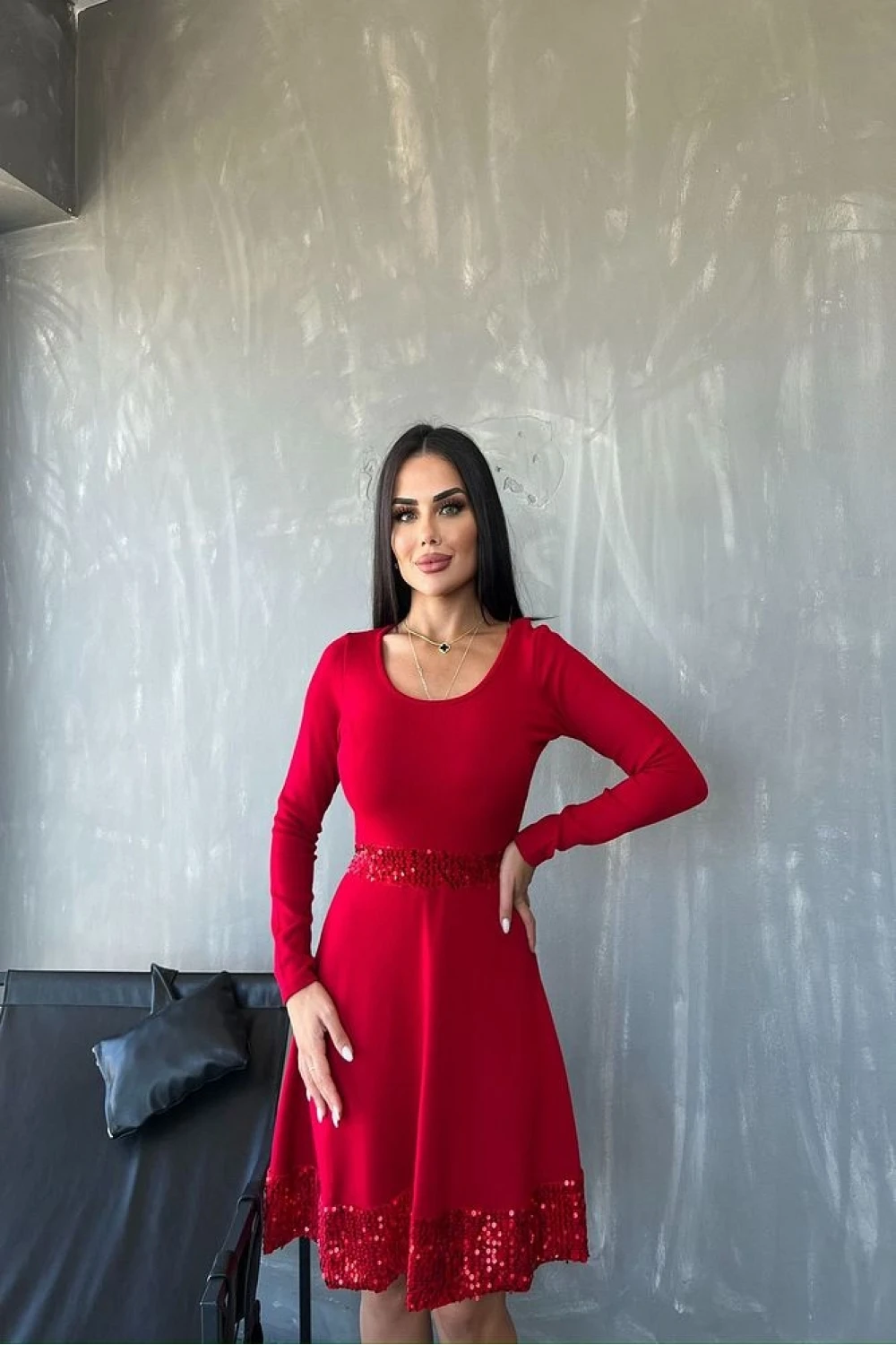 Kırmızı Pul Detaylı Bayan Triko Elbis