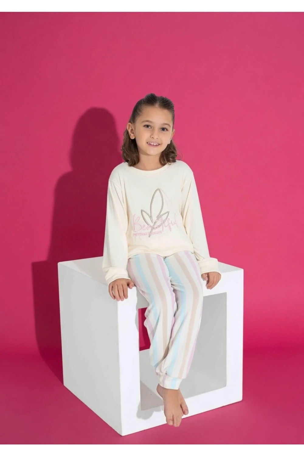 Ekru Çizgi Desen Çocuk Pijama Takımı