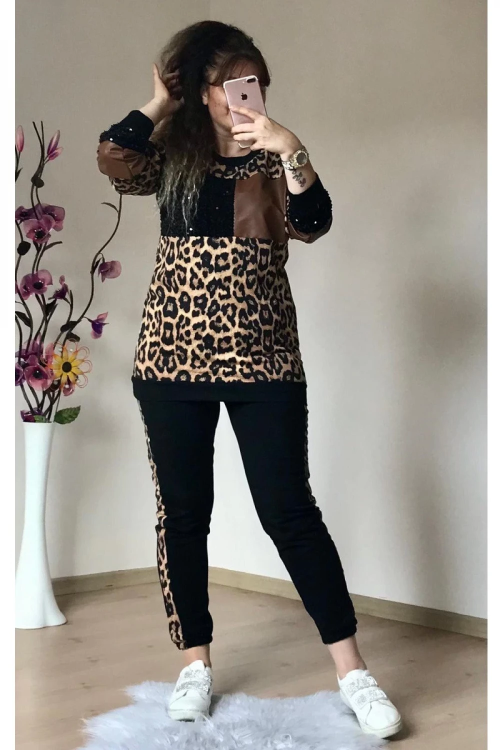 Deri Detaylı Leopar Eşofman Takımı