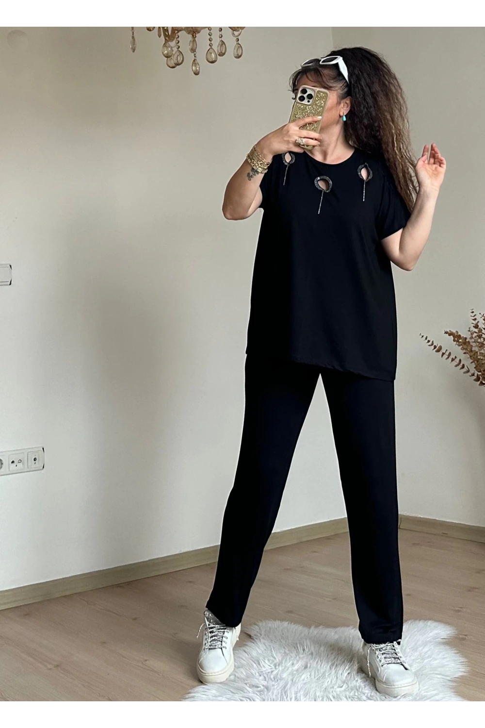 Halka Detaylı Taşlı Takım