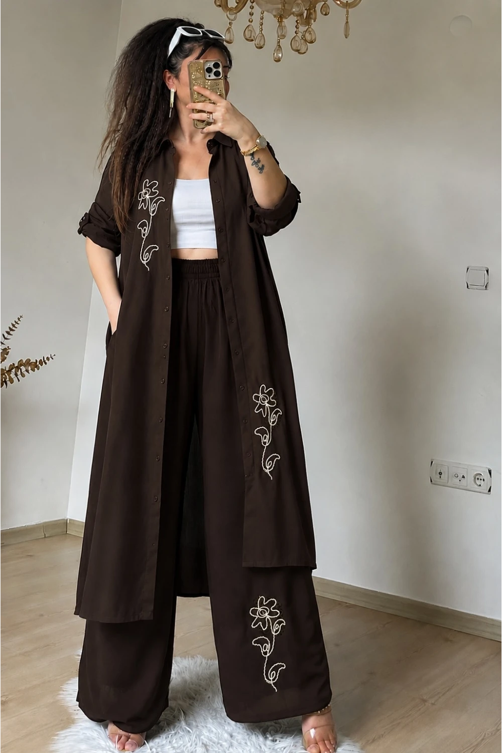 Papatya Desen Nakışlı Takım Kahve