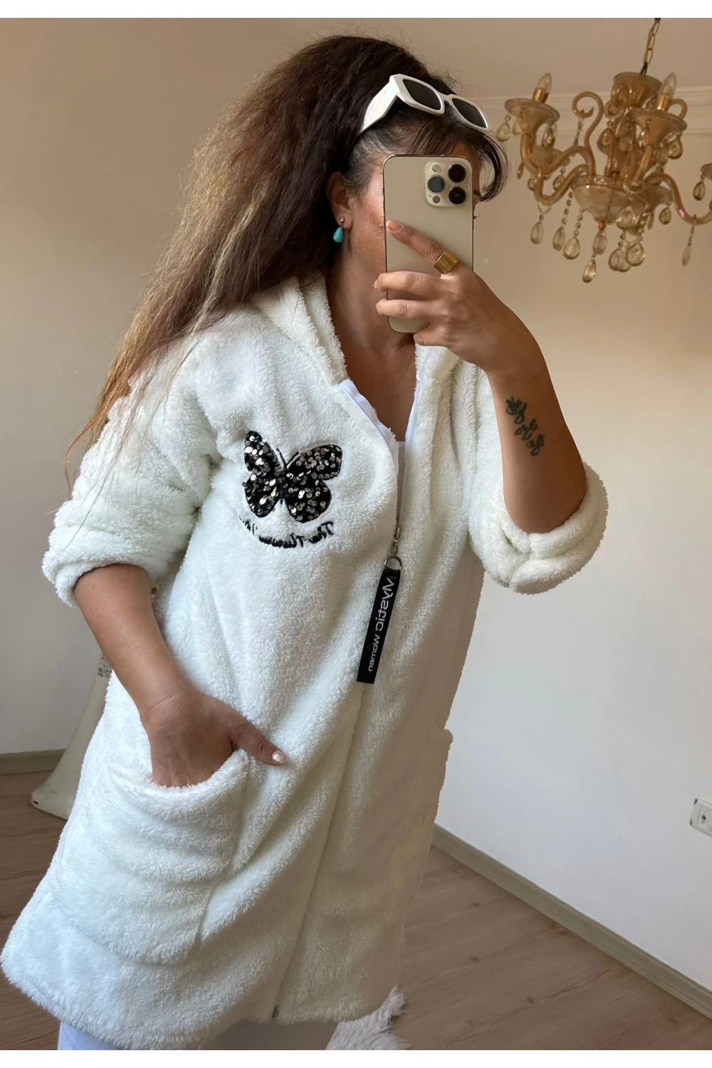 Pullu Kelebek Pelus Mont Krem