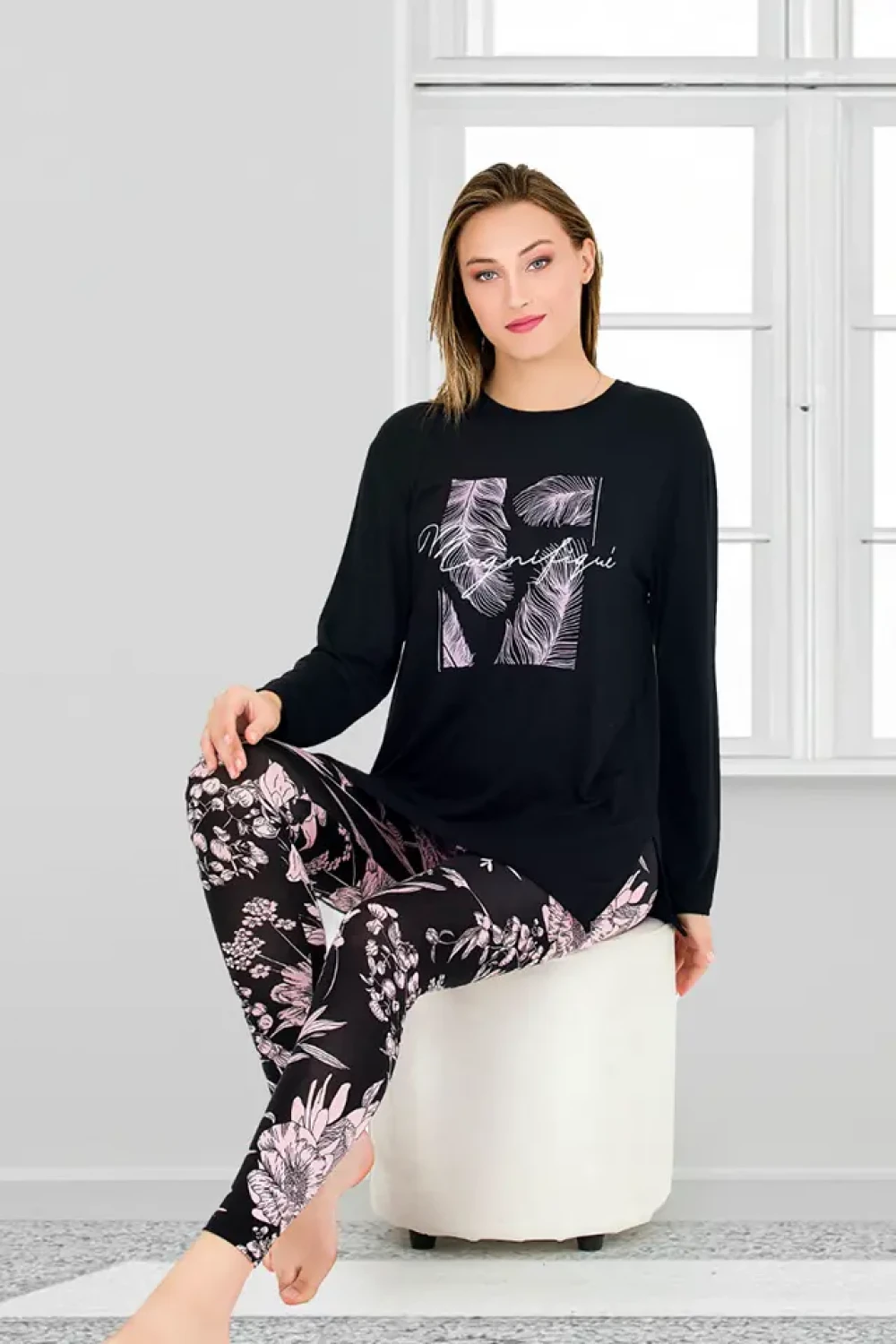 Uzun Kol Pembe Çiçekli Bayan Pijama Takımı