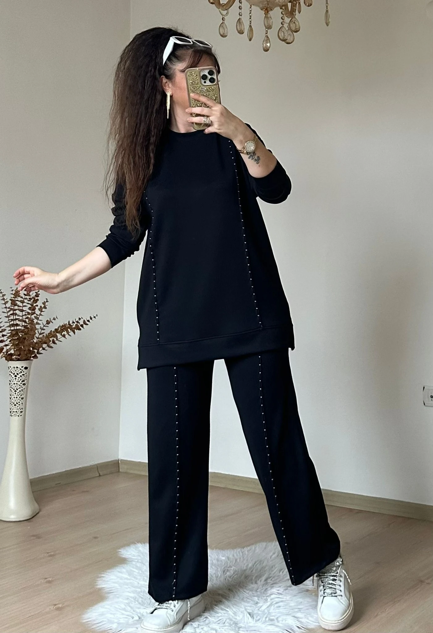 Ön Dikiş Aksesuarlı Takım Siyah