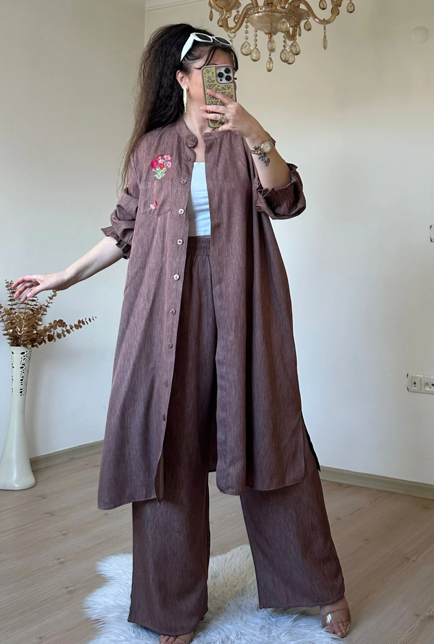 Yaka Nakış İşlemeli Takım Kahve