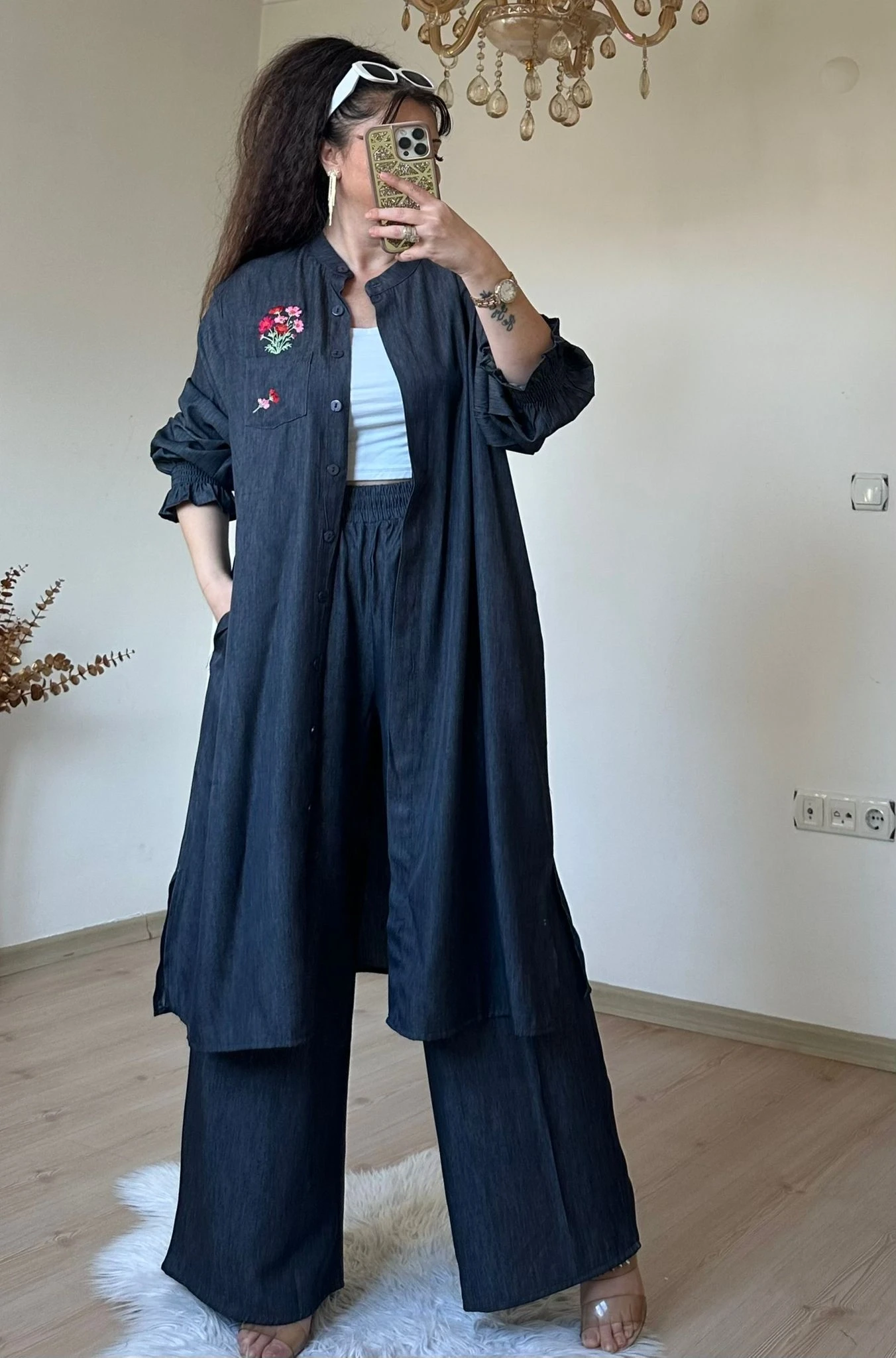 Yaka Nakış İşlemeli Takım Siyah