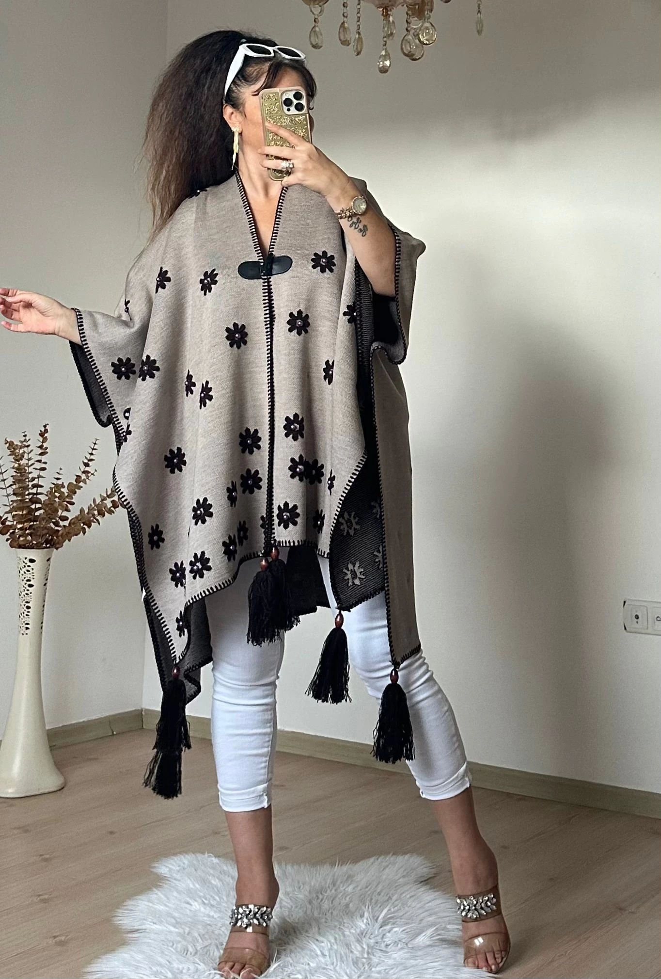İncili Çiçek Desen Panço Bej