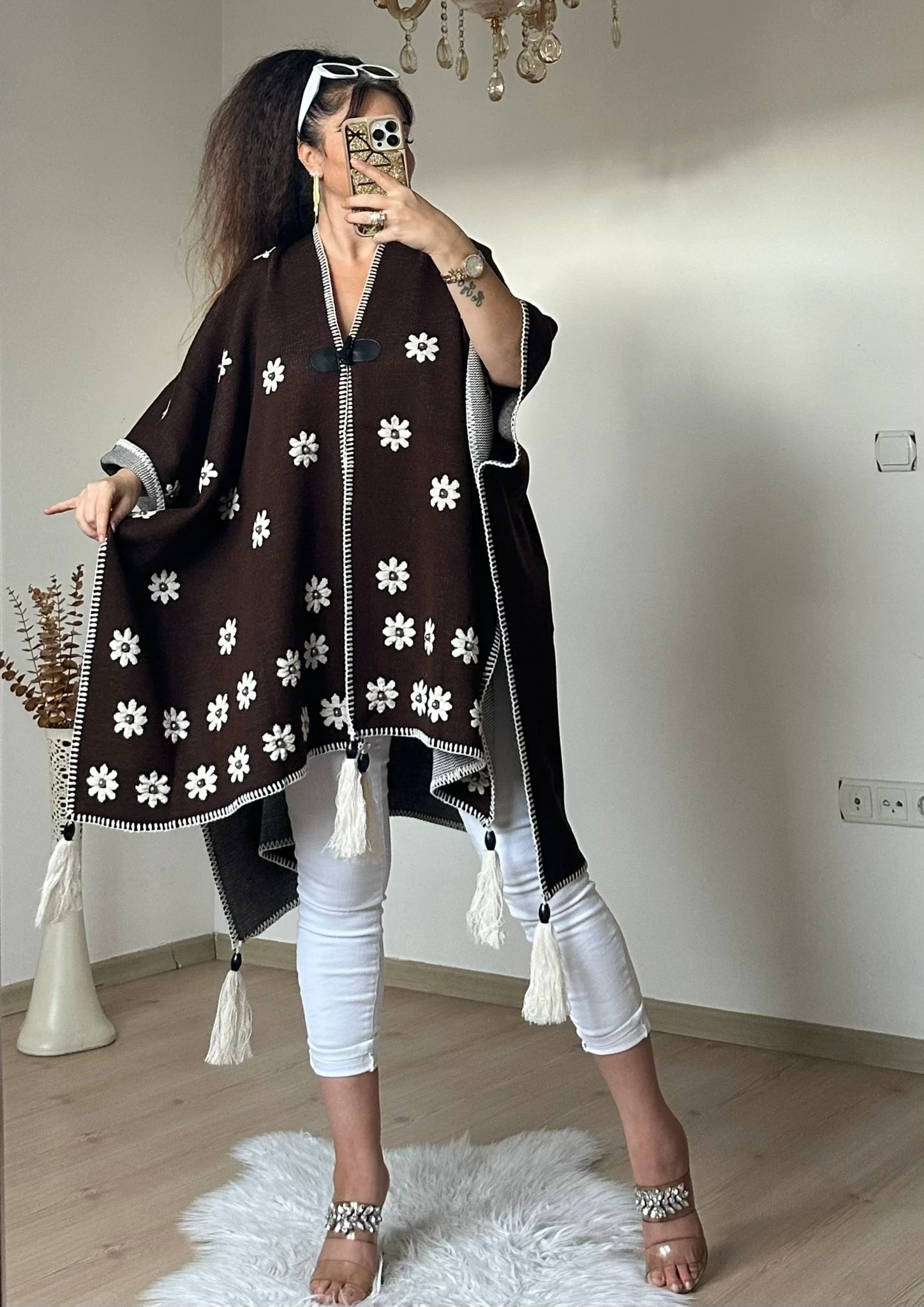 İncili Çiçek Desen Panço Kahve