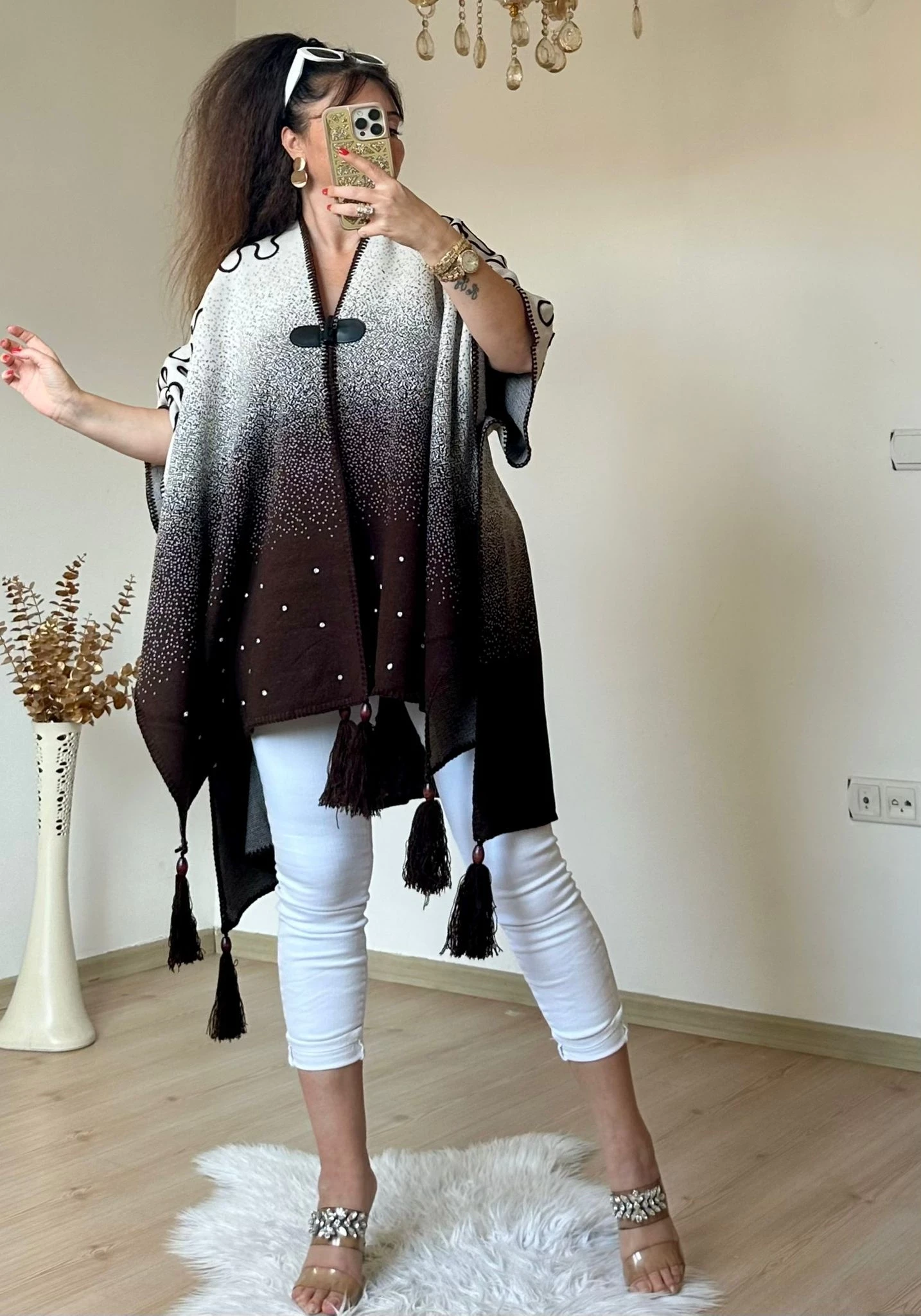 Kahve Taşlı Panço